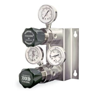 CS2200 Series Changeover Pressure Regulator